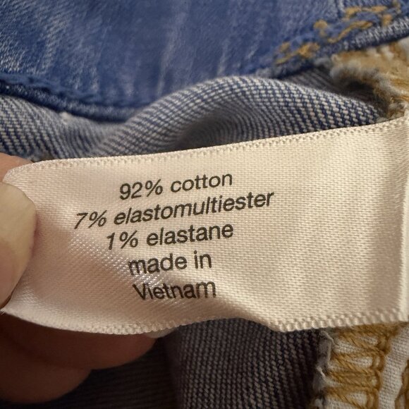 Lane Bryant Pull-On Fit High-Rise Sailor Flare Jean Size 28 - Picture 7 of 11